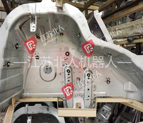 Rear wheel cover Rear wheel cover