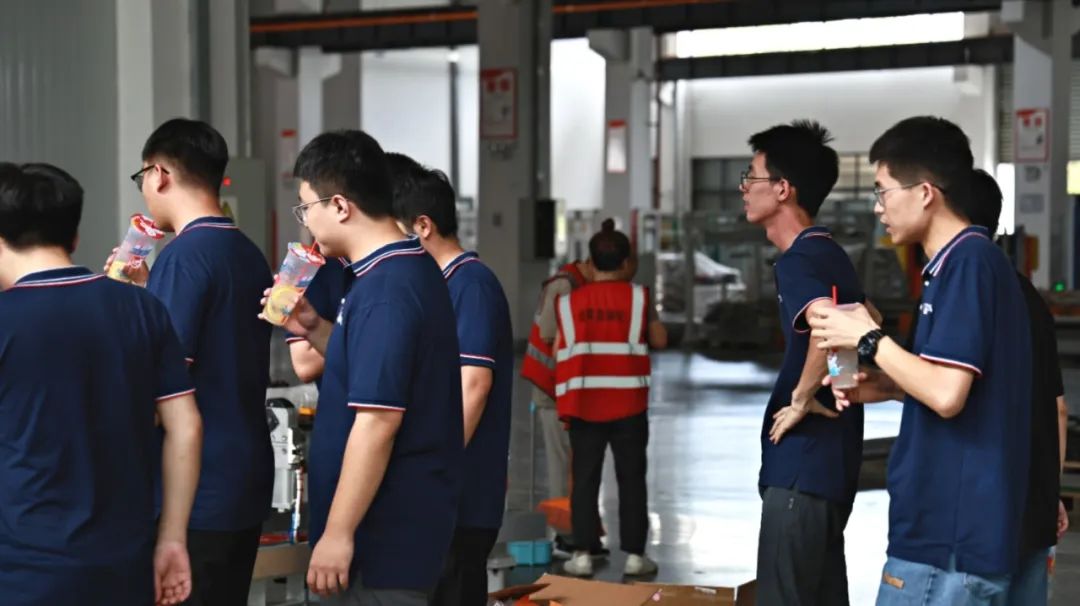 Fighting the heat and delivering coolness | Jiangsu Beigong Union carries out employee care activities Fighting the heat and delivering coolness | Jiangsu Beigong Union carries out employee care activities